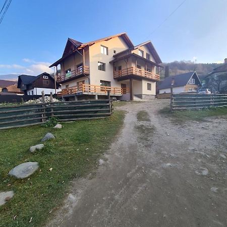Casa Bujor De Munte Dragoslavele Hotell Eksteriør bilde