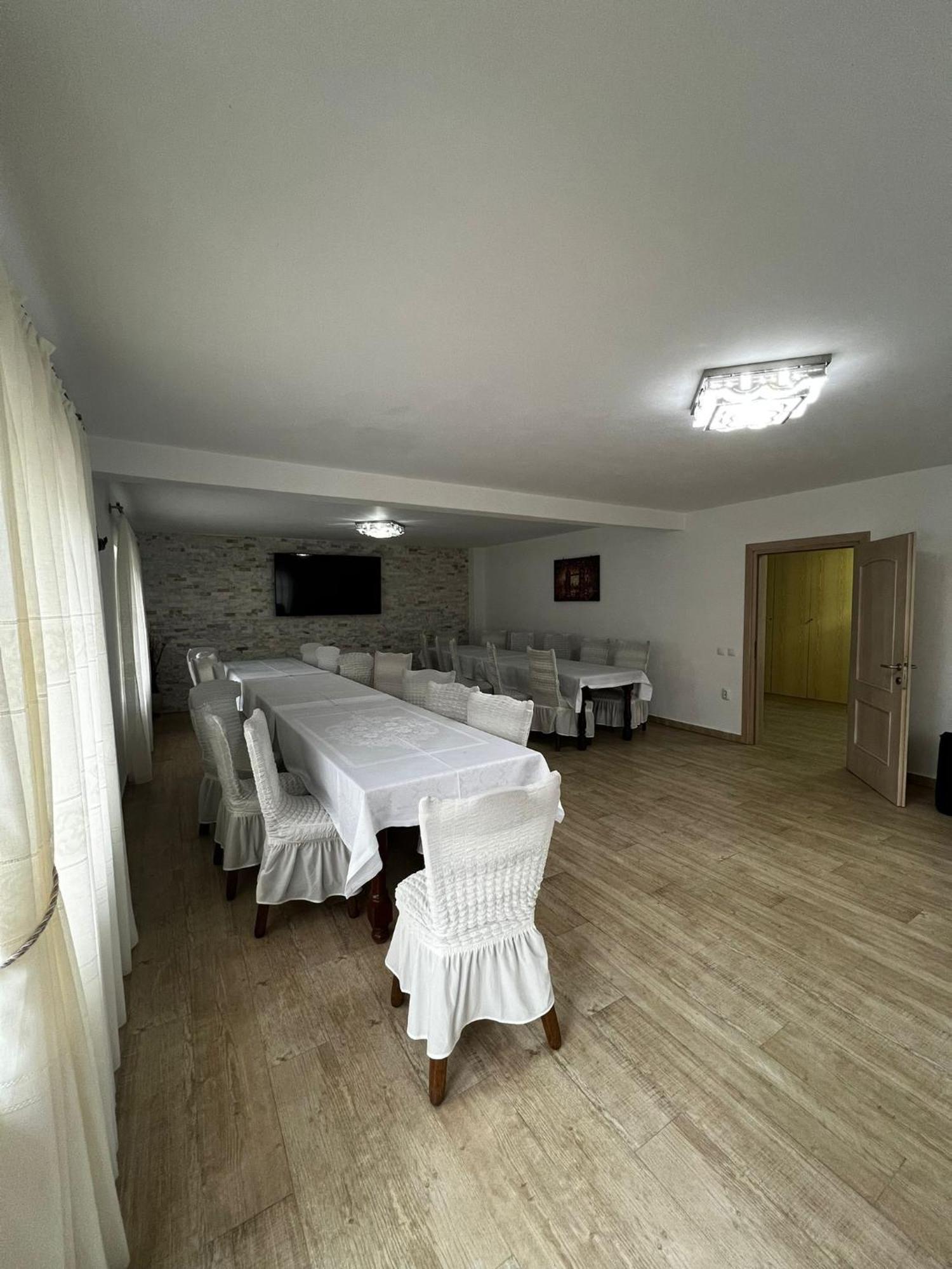 Casa Bujor De Munte Dragoslavele Hotell Eksteriør bilde