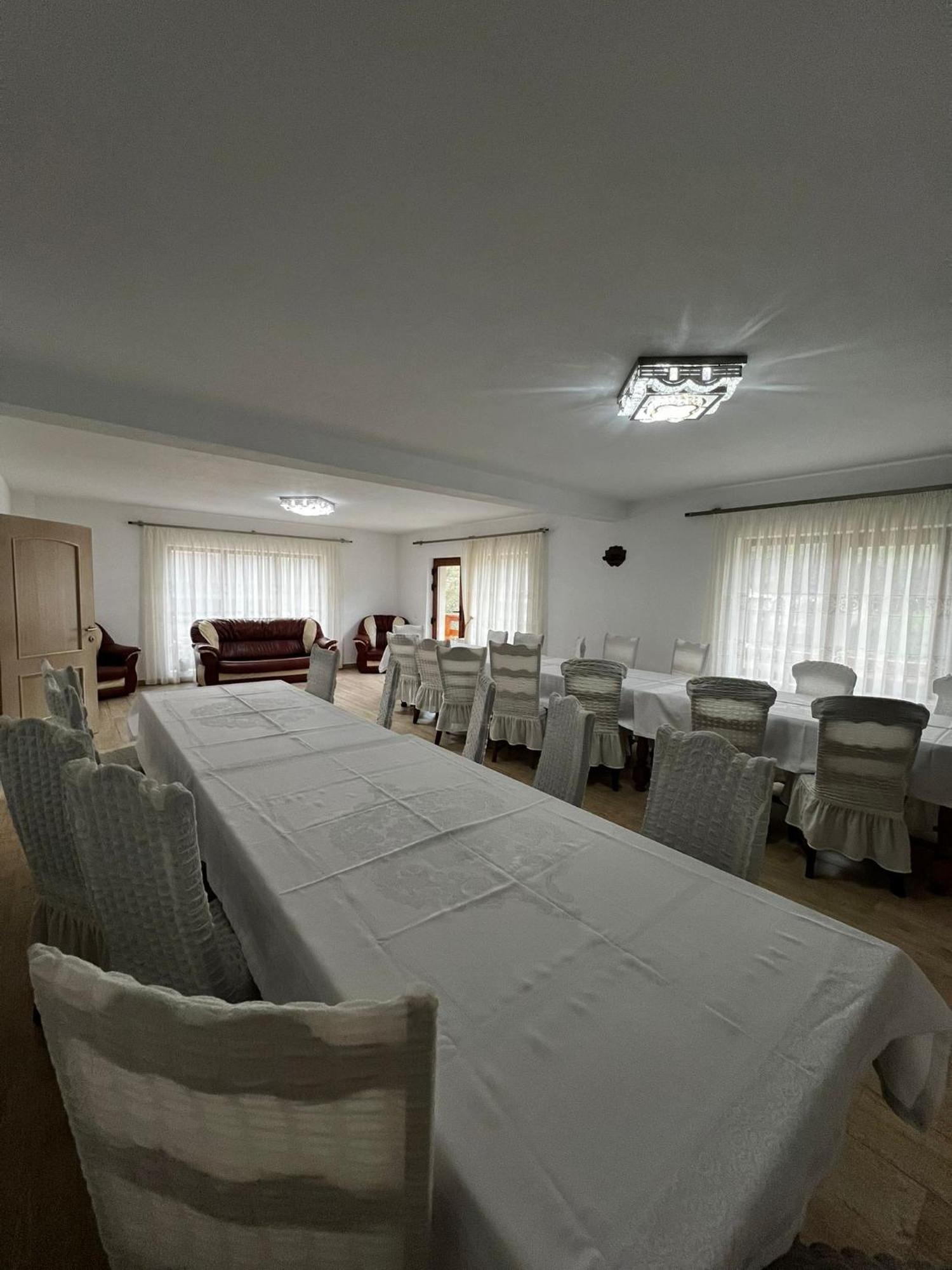 Casa Bujor De Munte Dragoslavele Hotell Eksteriør bilde