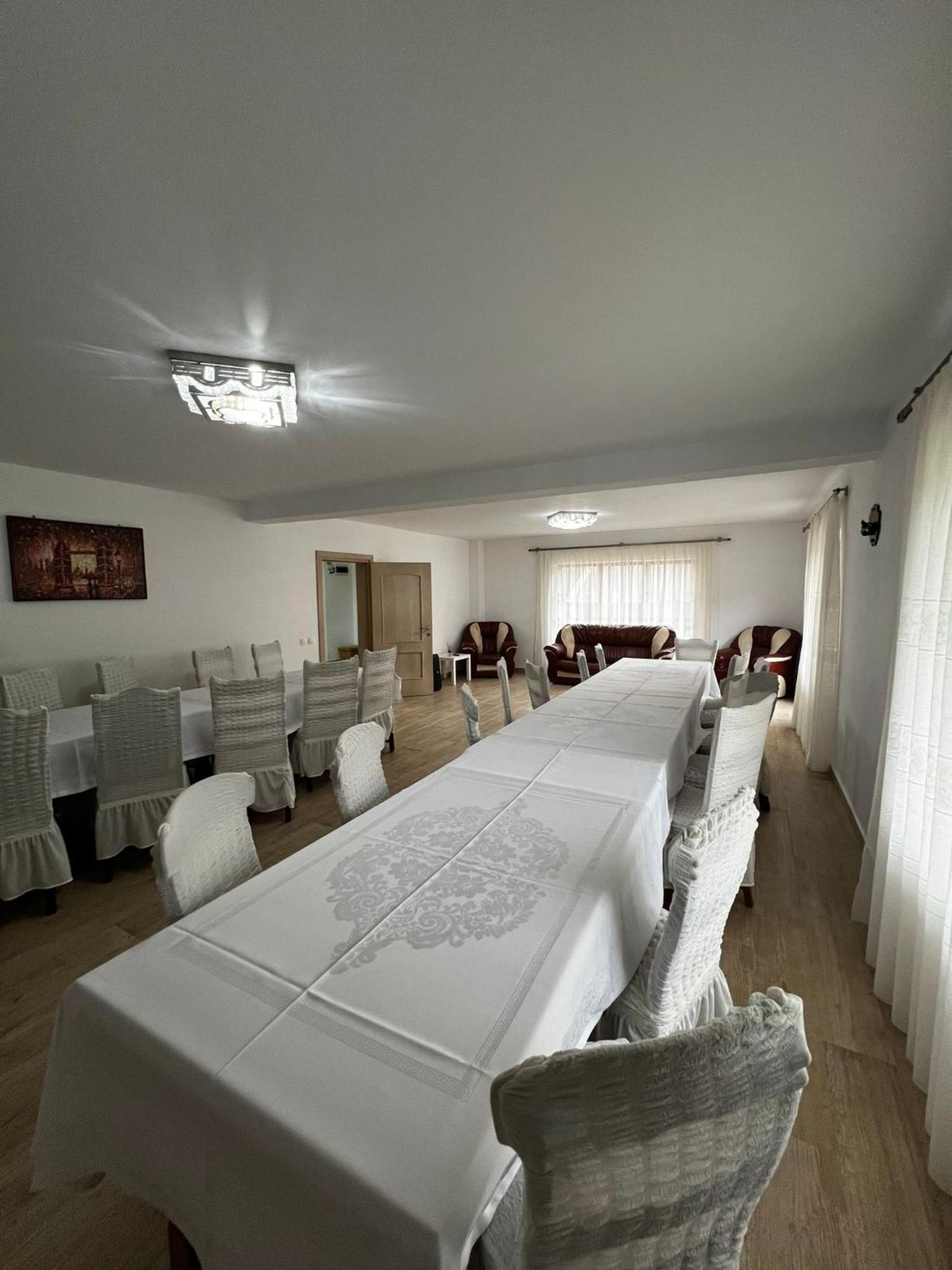 Casa Bujor De Munte Dragoslavele Hotell Eksteriør bilde