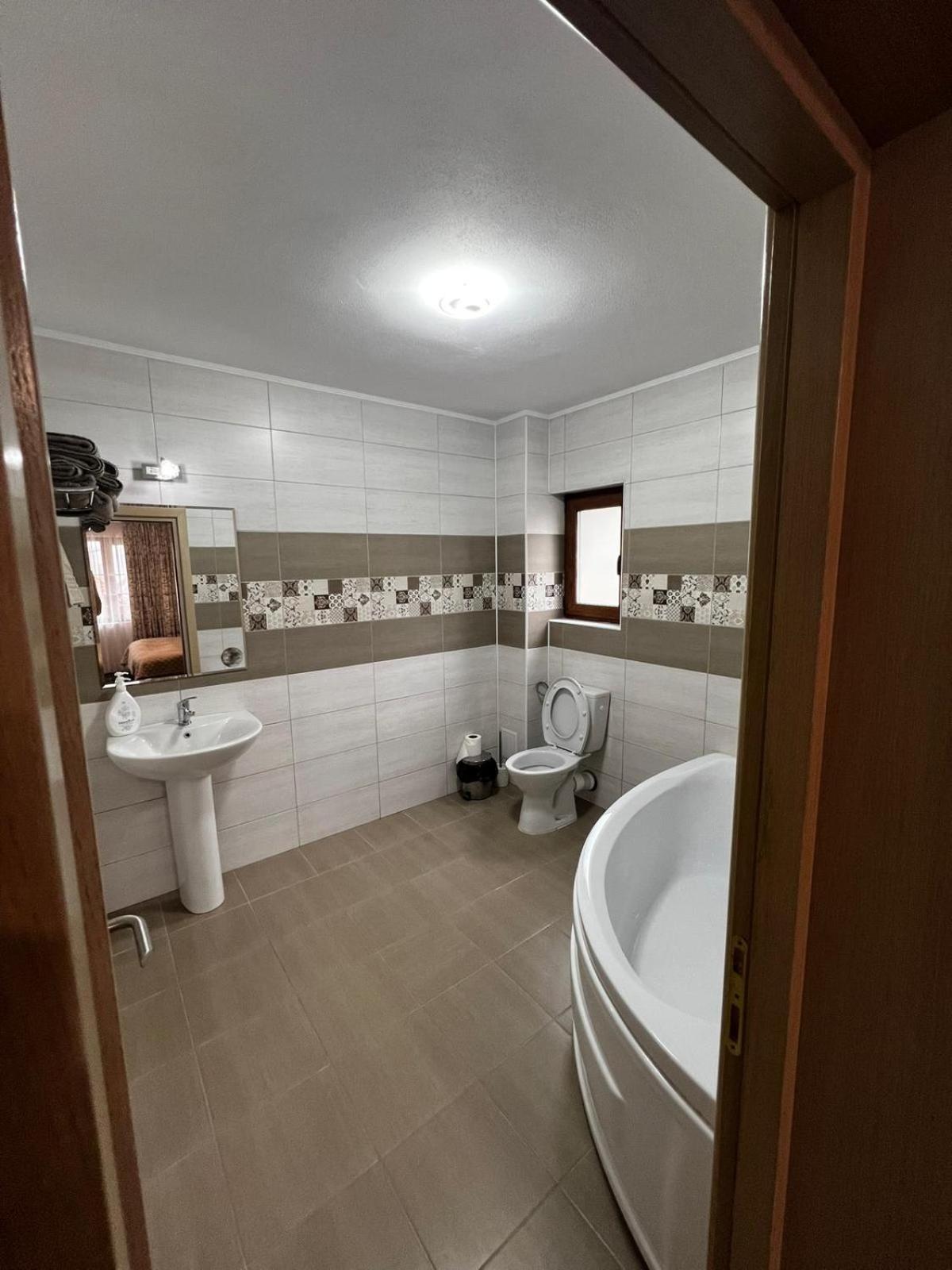 Casa Bujor De Munte Dragoslavele Hotell Eksteriør bilde
