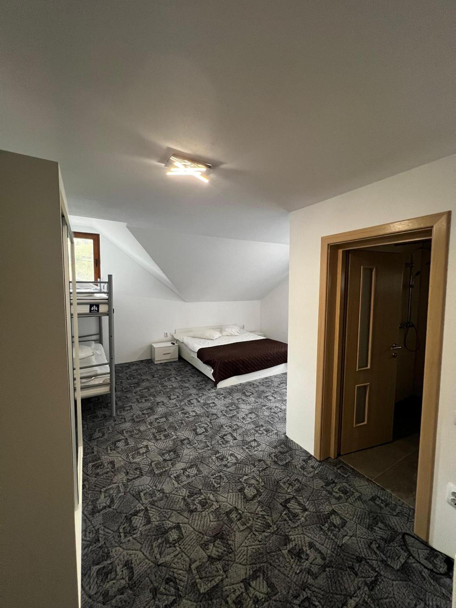 Casa Bujor De Munte Dragoslavele Hotell Eksteriør bilde